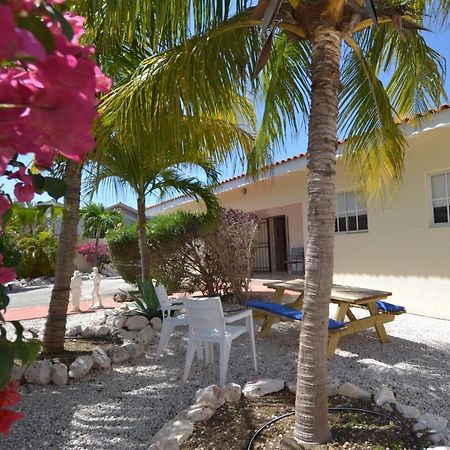 Relex Villa With Private Pool Willemstad Extérieur photo